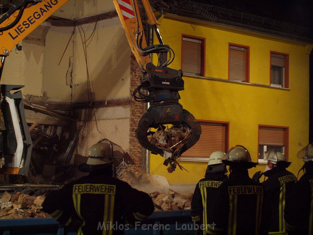 Hausexplosion Bruehl bei Koeln Pingsdorferstr P339.JPG